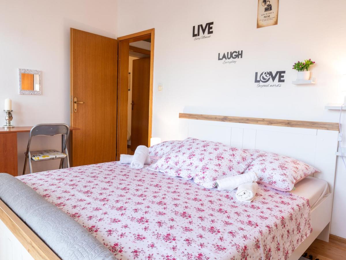 Luxury Apartment In Ancient City Сплит Экстерьер фото
